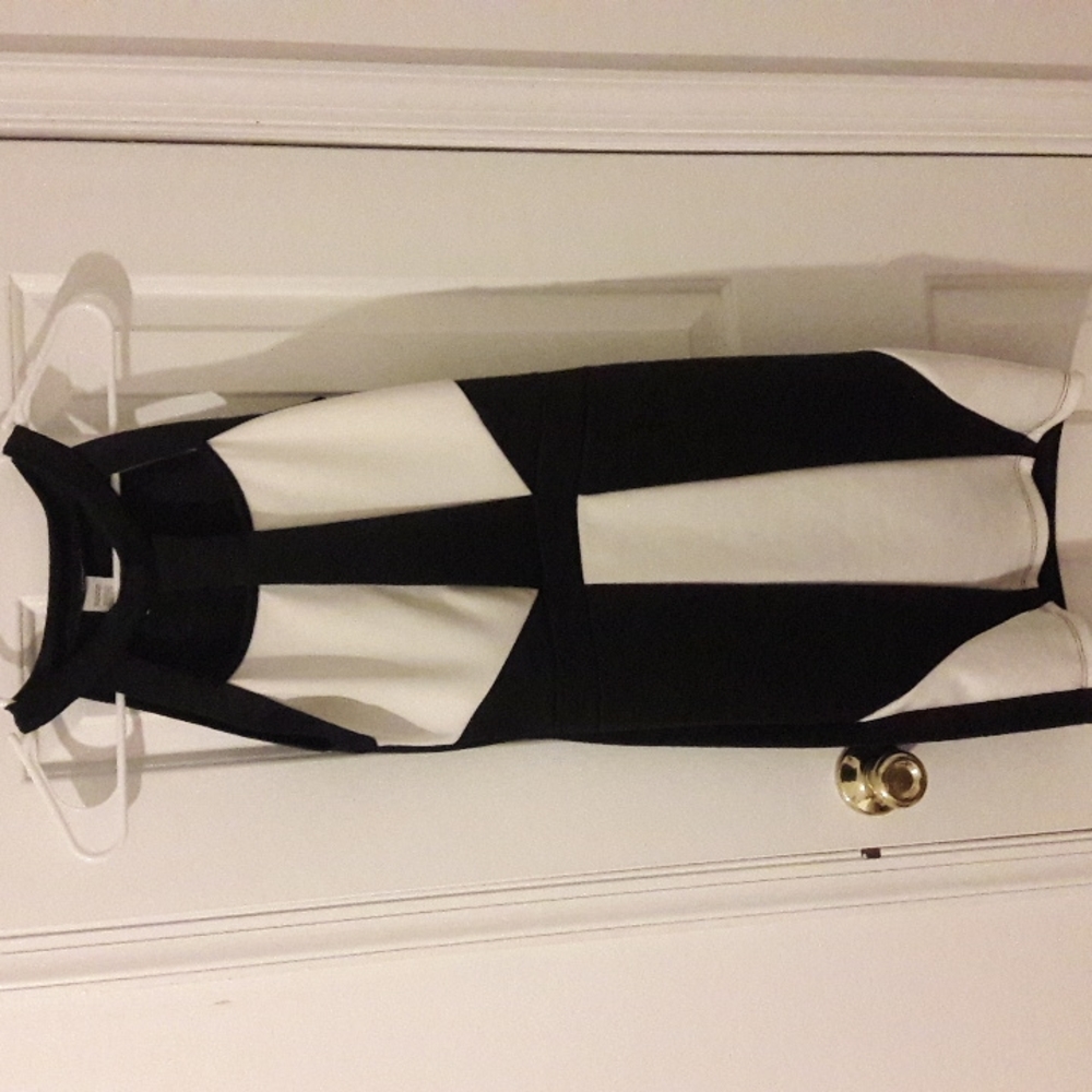 Great glam sexy halter body con dress